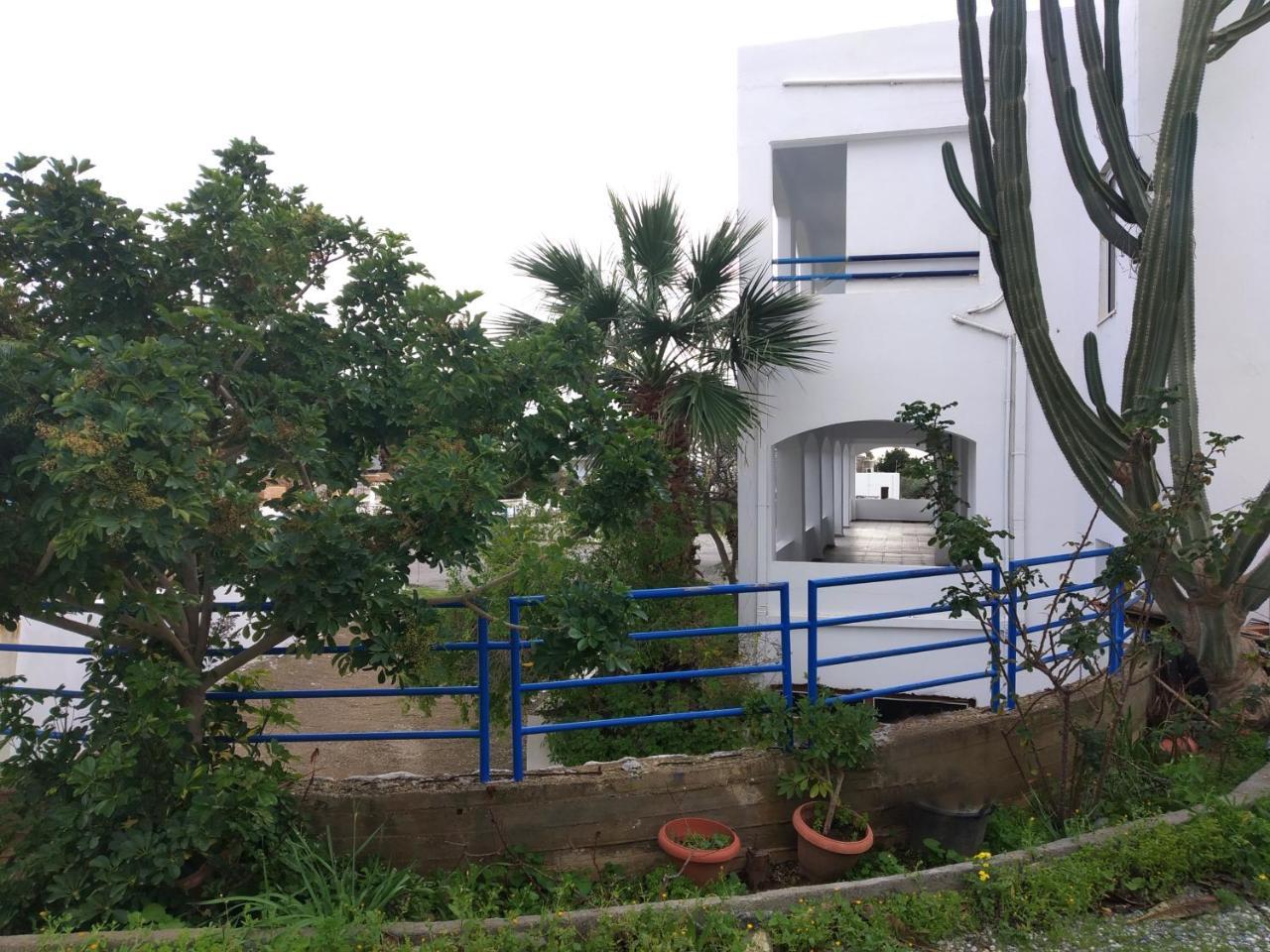 Pals Studios Pefki  Exterior photo